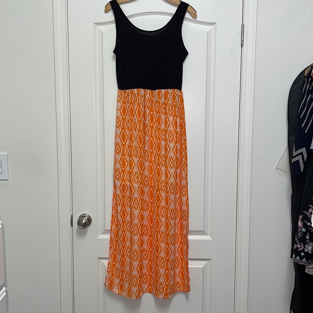 Charming Charlie Max Black & Orange Dress - Size S